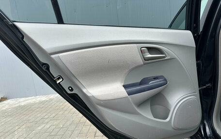 Honda Insight II рестайлинг, 2010 год, 700 000 рублей, 20 фотография