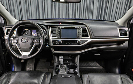 Toyota Highlander III, 2014 год, 2 498 000 рублей, 16 фотография