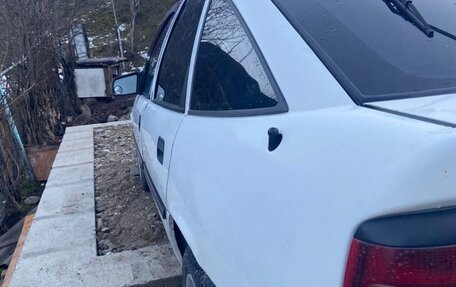 Opel Vectra A, 1994 год, 125 000 рублей, 1 фотография