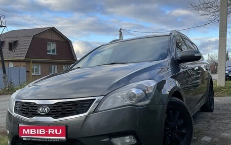 KIA cee'd I рестайлинг, 2011 год, 850 000 рублей, 1 фотография