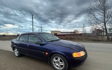 Opel Vectra B рестайлинг, 1995 год, 140 000 рублей, 2 фотография