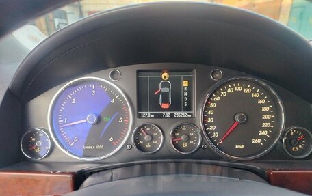 Volkswagen Touareg III, 2005 год, 695 000 рублей, 5 фотография