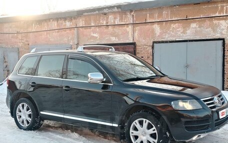 Volkswagen Touareg III, 2005 год, 695 000 рублей, 7 фотография