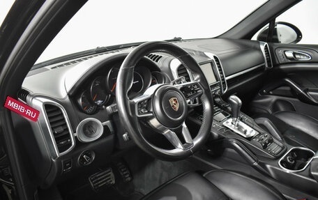 Porsche Cayenne III, 2015 год, 3 490 000 рублей, 9 фотография