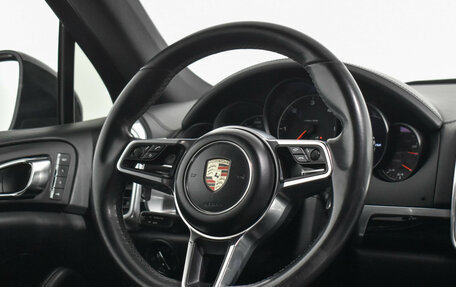 Porsche Cayenne III, 2015 год, 3 490 000 рублей, 14 фотография