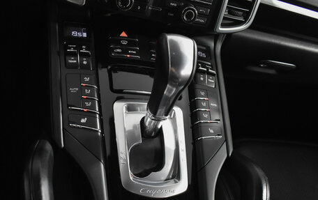 Porsche Cayenne III, 2015 год, 3 490 000 рублей, 16 фотография