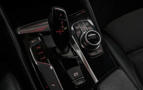 BMW 5 серия, 2017 год, 3 000 000 рублей, 18 фотография