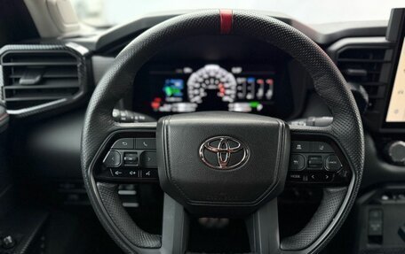 Toyota Tundra, 2023 год, 8 100 000 рублей, 8 фотография