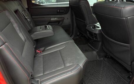 Toyota Tundra, 2023 год, 8 100 000 рублей, 18 фотография