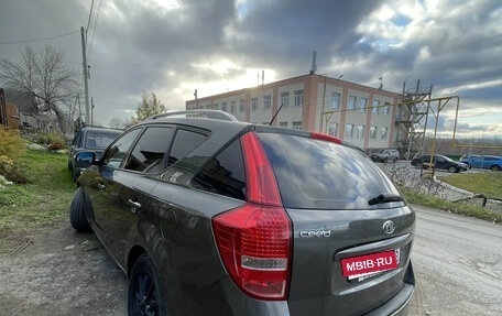 KIA cee'd I рестайлинг, 2011 год, 850 000 рублей, 3 фотография