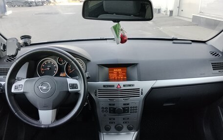 Opel Astra H, 2013 год, 700 000 рублей, 6 фотография