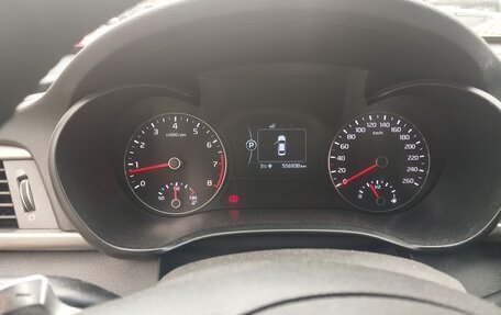 KIA Optima IV, 2017 год, 950 000 рублей, 8 фотография