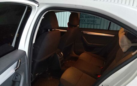 Skoda Octavia, 2013 год, 1 000 000 рублей, 9 фотография