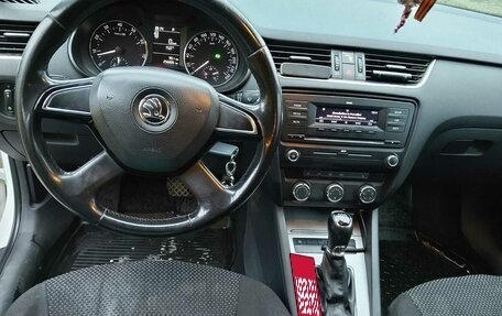 Skoda Octavia, 2013 год, 1 000 000 рублей, 11 фотография