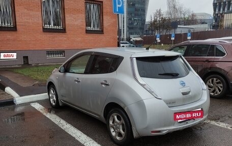 Nissan Leaf I, 2011 год, 900 000 рублей, 4 фотография