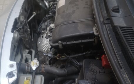 Toyota Vitz, 2005 год, 500 000 рублей, 10 фотография