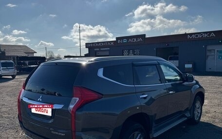 Mitsubishi Pajero Sport III рестайлинг, 2018 год, 2 700 000 рублей, 5 фотография