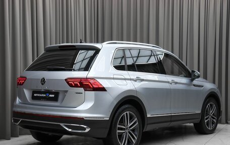 Volkswagen Tiguan II, 2021 год, 3 720 000 рублей, 4 фотография