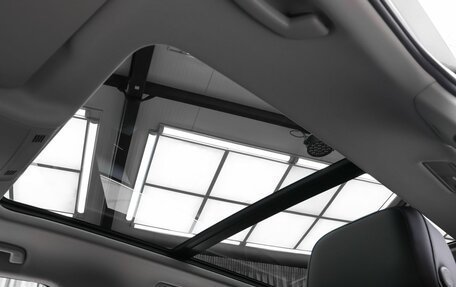 Volkswagen Tiguan II, 2021 год, 3 720 000 рублей, 16 фотография