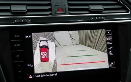 Volkswagen Tiguan II, 2021 год, 3 720 000 рублей, 13 фотография