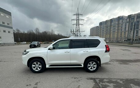 Toyota Land Cruiser Prado 150 рестайлинг 2, 2011 год, 2 990 000 рублей, 3 фотография