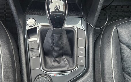 Volkswagen Tiguan II, 2021 год, 4 600 000 рублей, 7 фотография