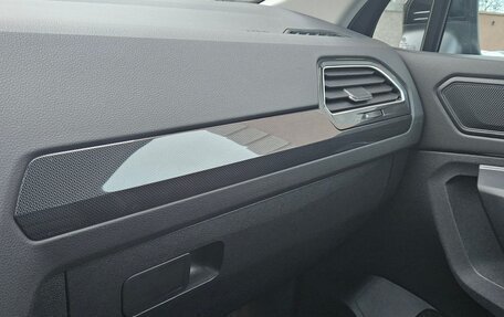 Volkswagen Tiguan II, 2021 год, 4 600 000 рублей, 13 фотография