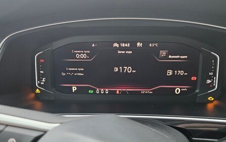 Volkswagen Tiguan II, 2021 год, 4 600 000 рублей, 9 фотография