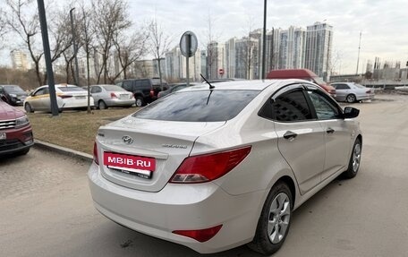 Hyundai Solaris II рестайлинг, 2015 год, 1 250 000 рублей, 6 фотография