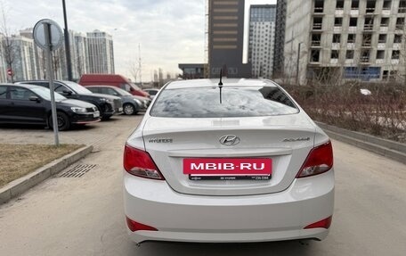 Hyundai Solaris II рестайлинг, 2015 год, 1 250 000 рублей, 4 фотография