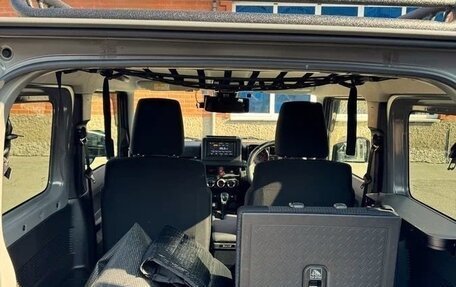 Suzuki Jimny, 2022 год, 1 640 000 рублей, 8 фотография