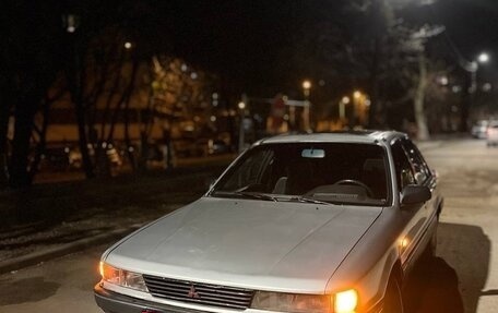 Mitsubishi Galant VIII, 1989 год, 125 000 рублей, 2 фотография