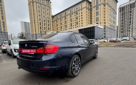 BMW 3 серия, 2013 год, 1 940 000 рублей, 14 фотография