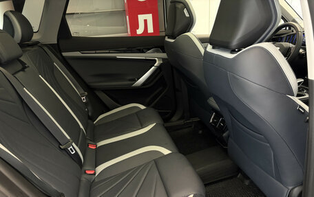 Geely Atlas, 2024 год, 3 300 000 рублей, 8 фотография