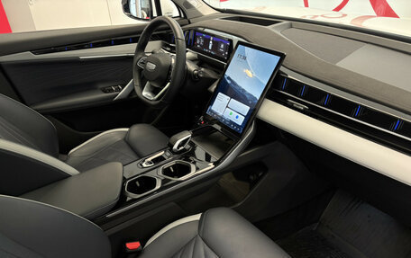 Geely Atlas, 2024 год, 3 300 000 рублей, 7 фотография