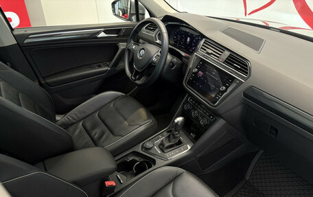 Volkswagen Tiguan II, 2018 год, 3 499 000 рублей, 7 фотография