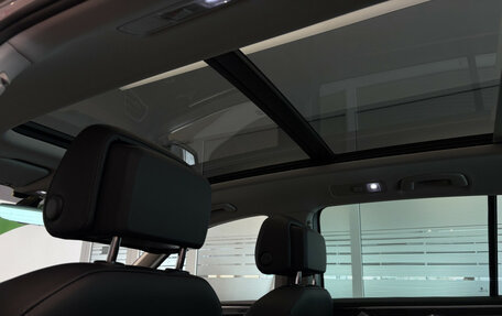 Volkswagen Tiguan II, 2018 год, 3 499 000 рублей, 9 фотография