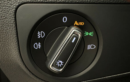 Volkswagen Tiguan II, 2018 год, 3 499 000 рублей, 21 фотография