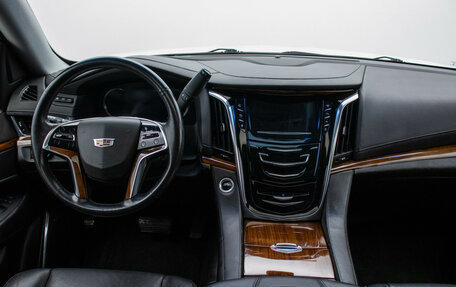 Cadillac Escalade IV, 2016 год, 4 720 000 рублей, 12 фотография