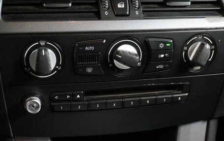 BMW 5 серия, 2009 год, 1 099 000 рублей, 17 фотография