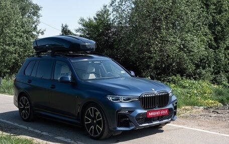 BMW X7, 2021 год, 9 000 000 рублей, 1 фотография
