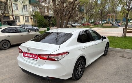 Toyota Camry, 2020 год, 2 590 000 рублей, 5 фотография