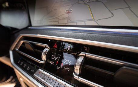 BMW X7, 2021 год, 9 000 000 рублей, 13 фотография