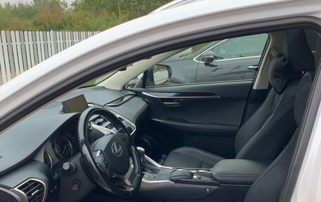 Lexus NX I, 2016 год, 2 650 000 рублей, 6 фотография