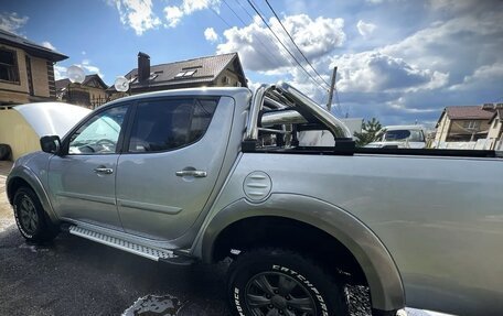 Mitsubishi L200 IV рестайлинг, 2014 год, 1 890 000 рублей, 10 фотография