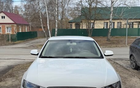 Audi A4, 2011 год, 1 290 000 рублей, 2 фотография