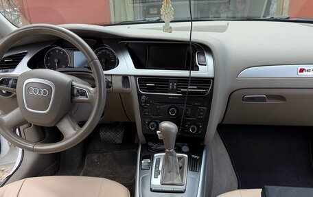 Audi A4, 2011 год, 1 290 000 рублей, 19 фотография