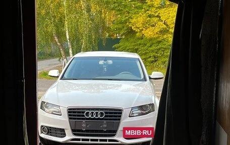 Audi A4, 2011 год, 1 290 000 рублей, 28 фотография