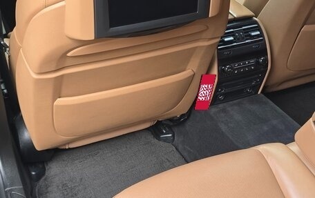 BMW 7 серия, 2011 год, 1 850 000 рублей, 17 фотография