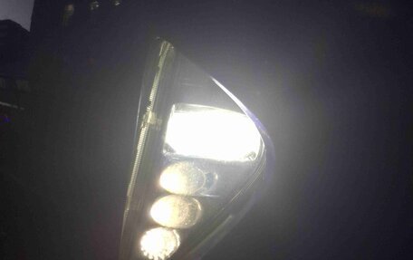 Toyota Prius IV XW50, 2016 год, 1 900 000 рублей, 3 фотография